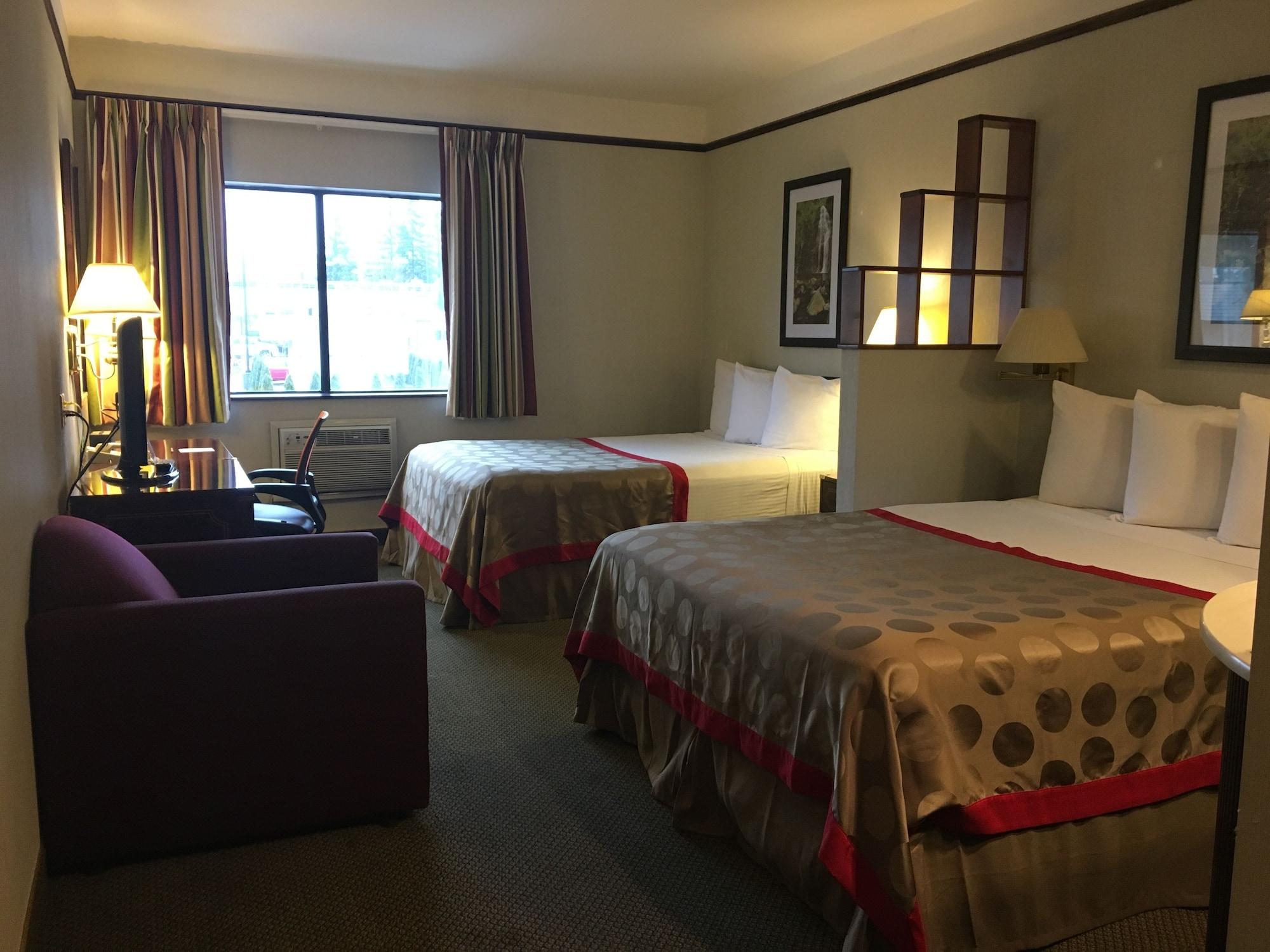 Ramada By Wyndham Portland Airport Hotel Exterior photo